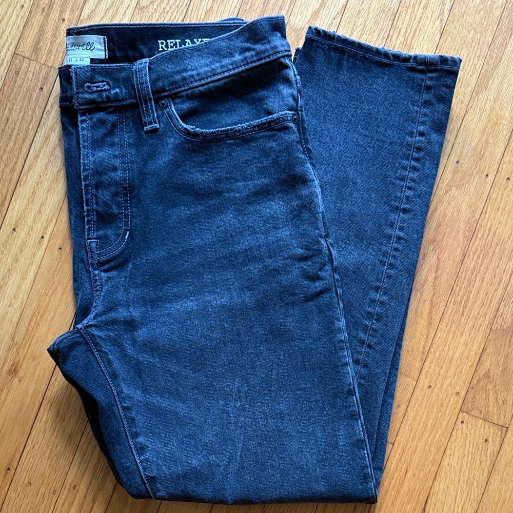 Madewell Black wash Relaxed Taper Jeans